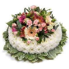 White Based Posy Pad