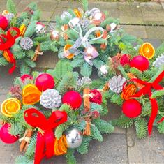 Christmas Graveside Memorial Posy 