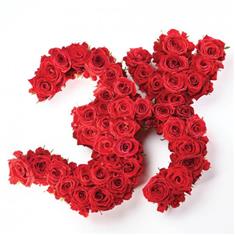 Rose Aum (om)